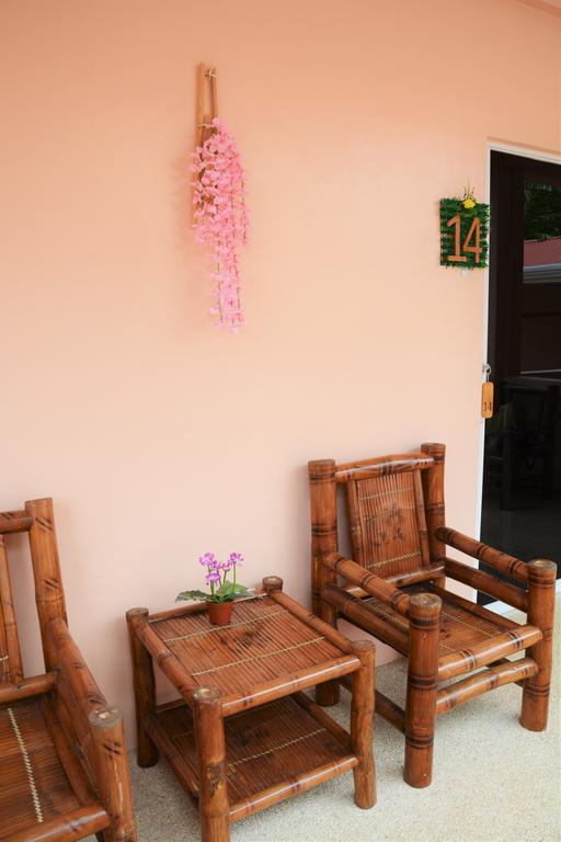 Alona Studios Apartment Hotel Đảo Đảo Panglao Ngoại thất bức ảnh